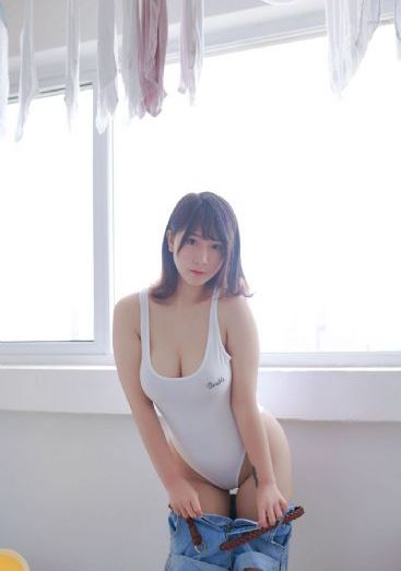我和黑帮大佬的365天