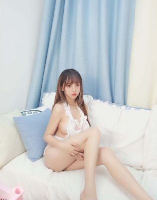 多个男人用振动器玩我视频
